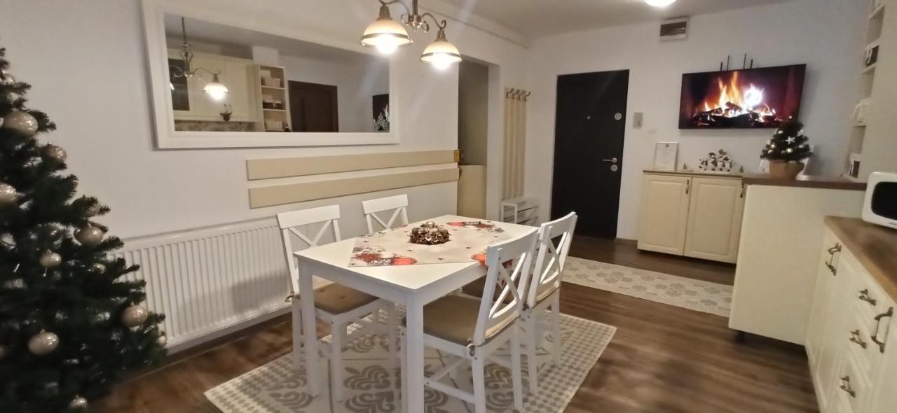 Petroşani Apartament Atena מראה חיצוני תמונה